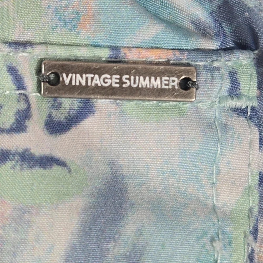 Vintage Summer brand Men's Swimwear vacation beach pool travel resortwear Size S